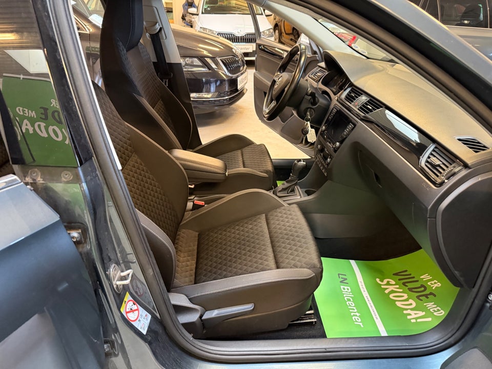 Skoda Rapid 1,0 TSi 110 Ambition Spaceback DSG 5d