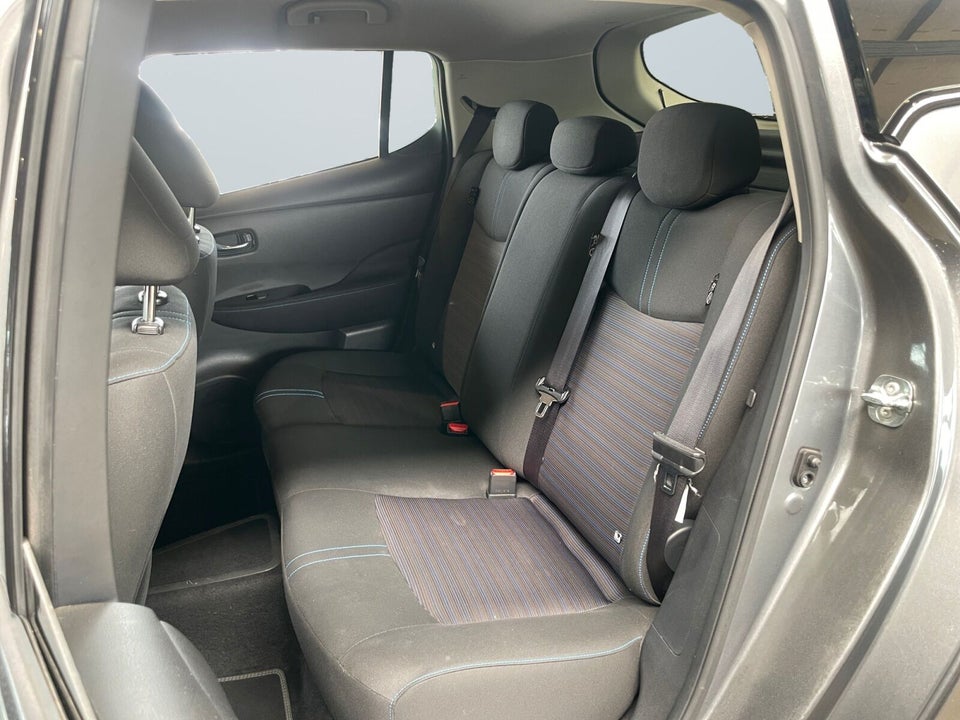 Nissan Leaf 40 Acenta 5d