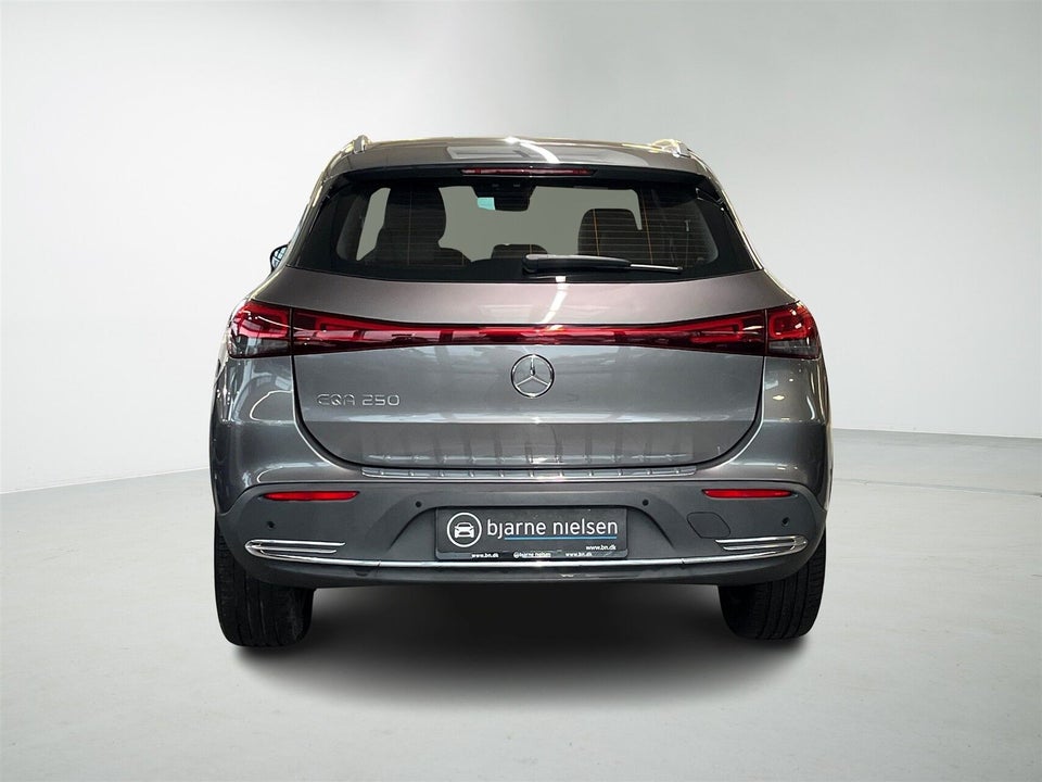 Mercedes EQA250 Progressive 5d