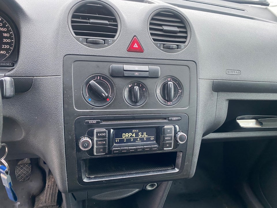 VW Caddy 1,6 TDi 75 BMT Van 4d