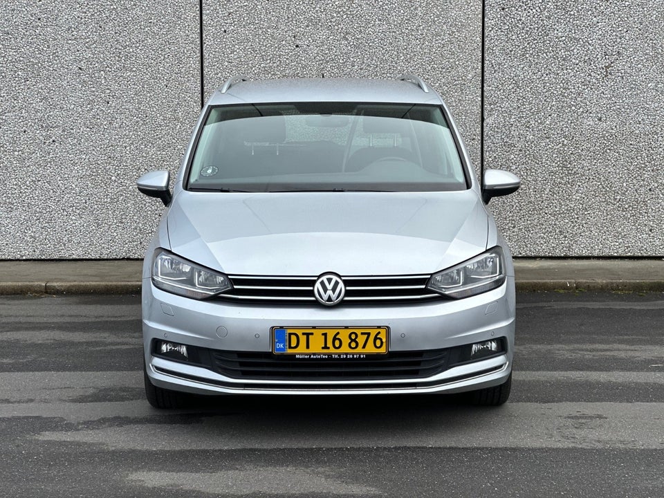 VW Touran 1,6 TDi 115 Highline DSG Van 5d