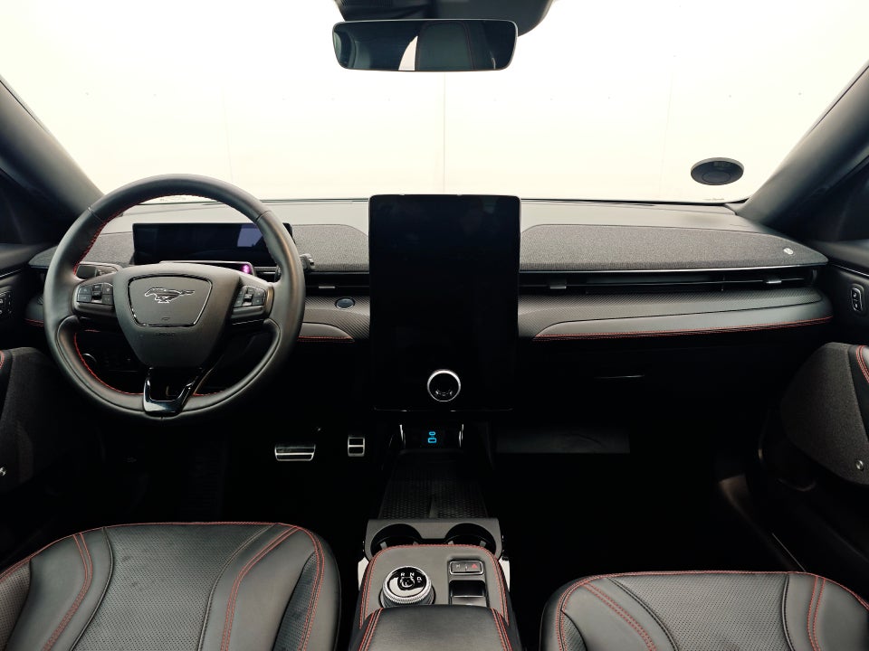 Ford Mustang Mach-E 75 Premium Standard Range AWD 5d