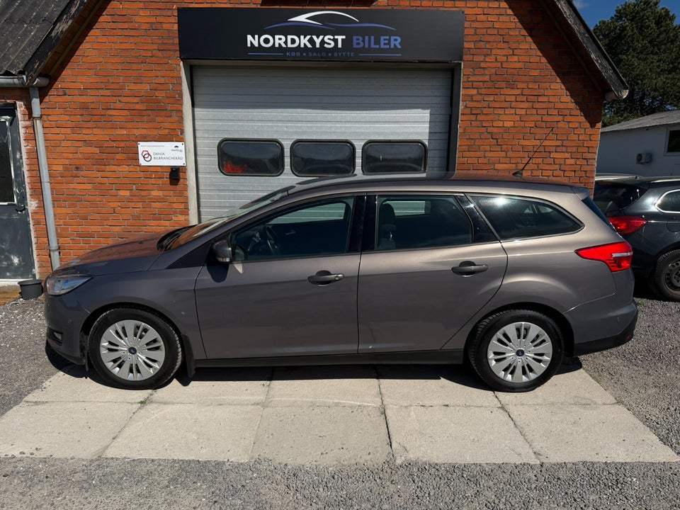 Ford Focus 1,0 SCTi 125 Business stc. 5d