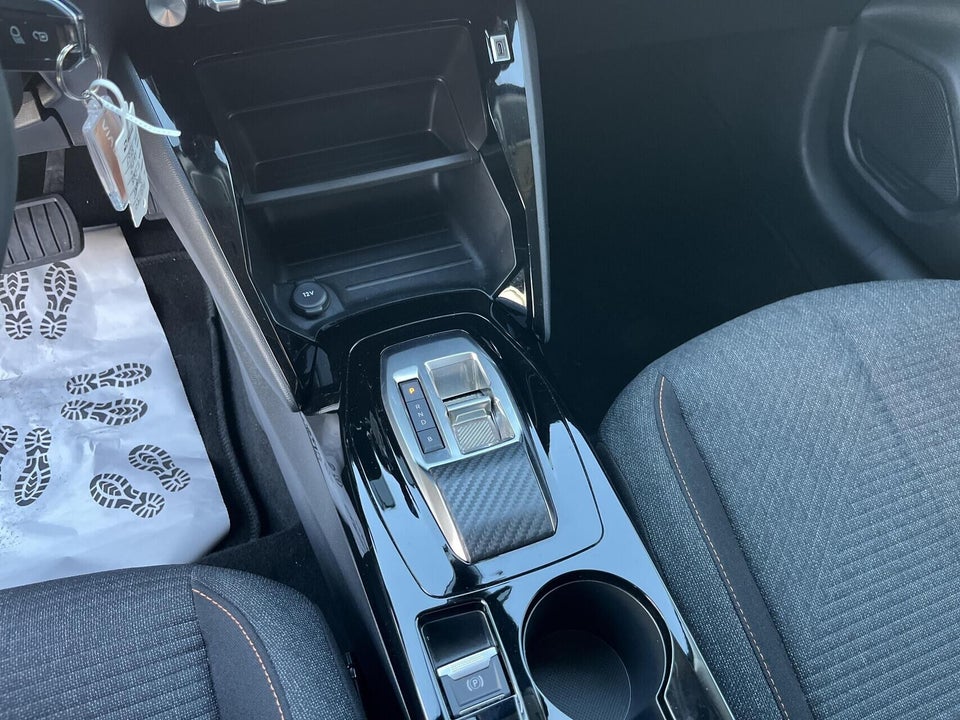 Peugeot e-208 50 Style 5d