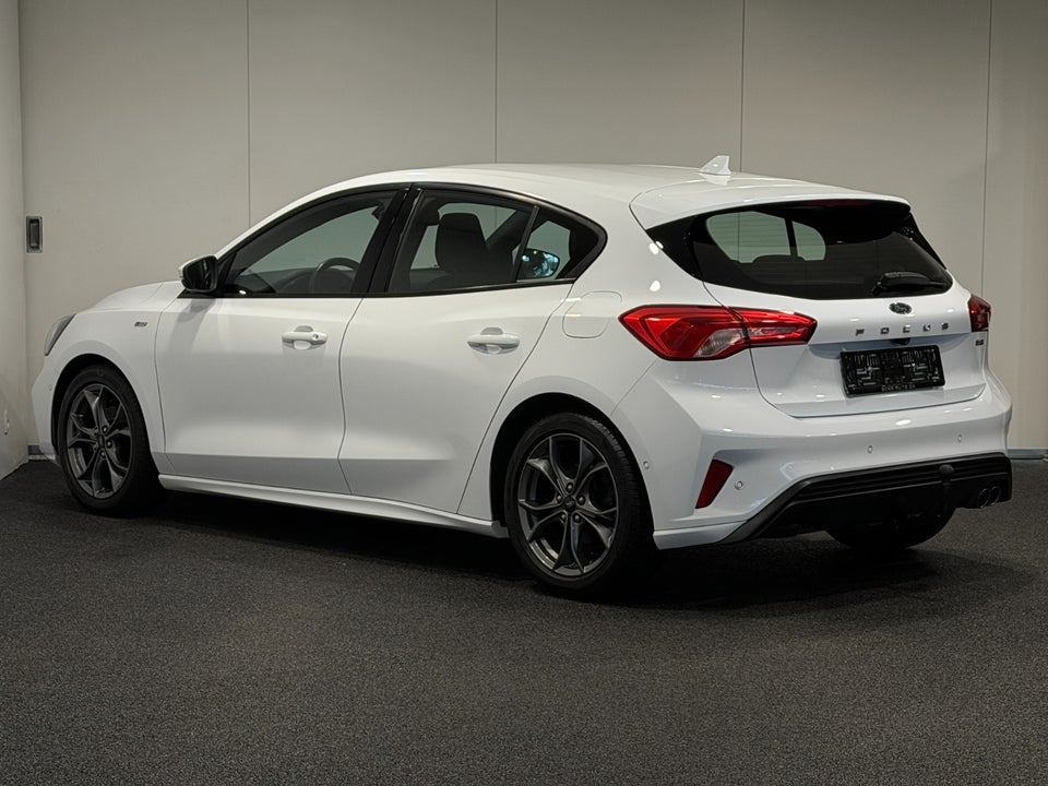 Ford Focus 1,0 EcoBoost ST-Line 5d
