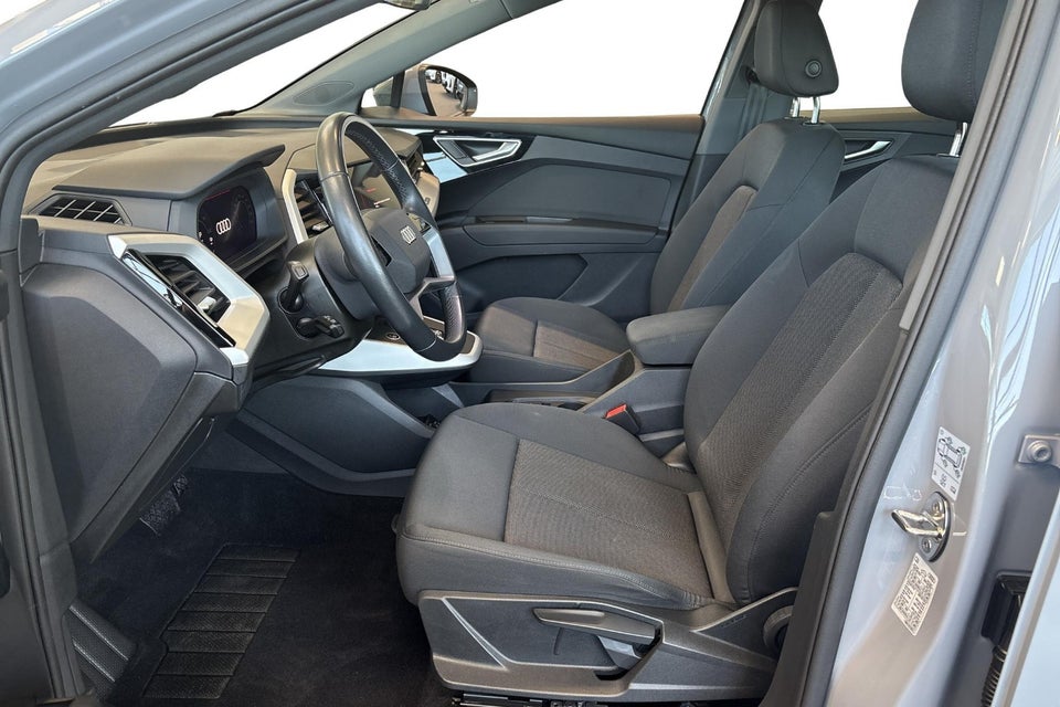 Audi Q4 e-tron 40  5d