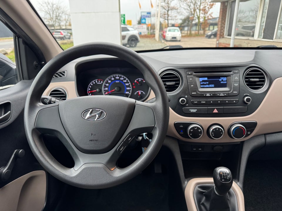 Hyundai i10 1,0 Move 5d