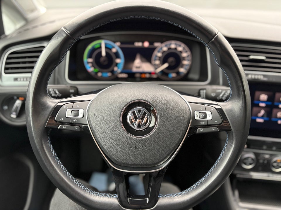VW e-Golf VII 5d
