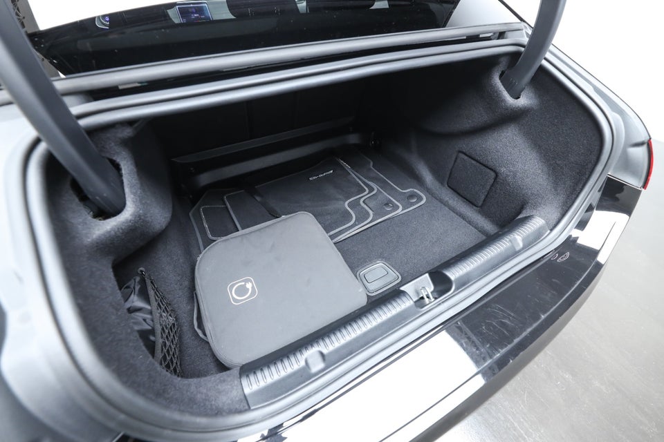 Mercedes EQE350 AMG Line 4d