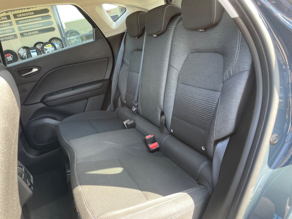 Renault Captur 1,6 E-Tech Zen 5d
