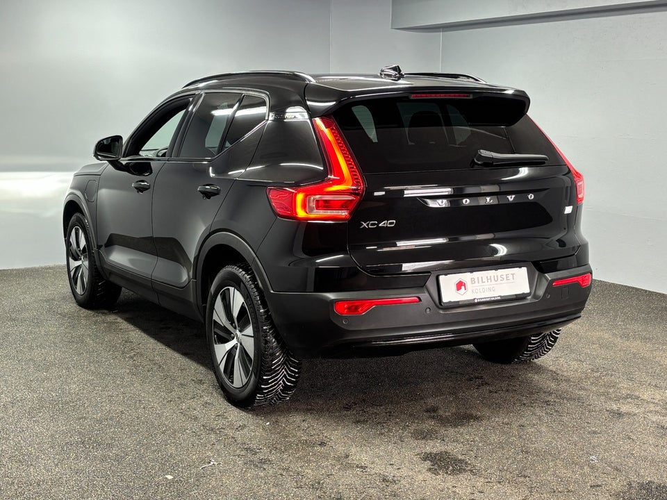Volvo XC40 1,5 T4 ReCharge Plus Dark aut. 5d
