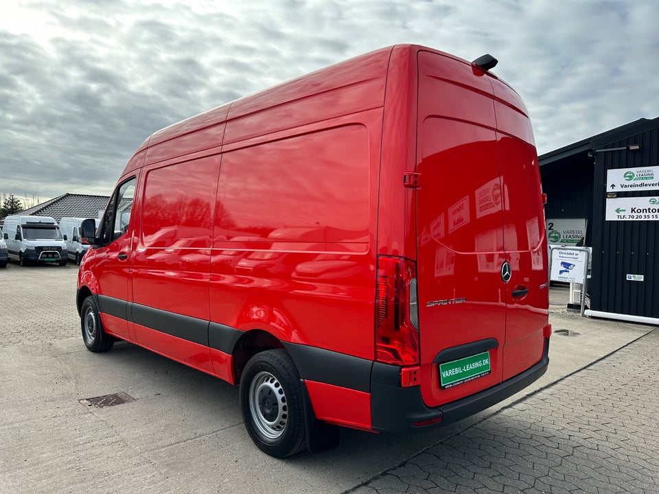 Mercedes Sprinter 317 2,0 CDi A2 Kassevogn aut. RWD