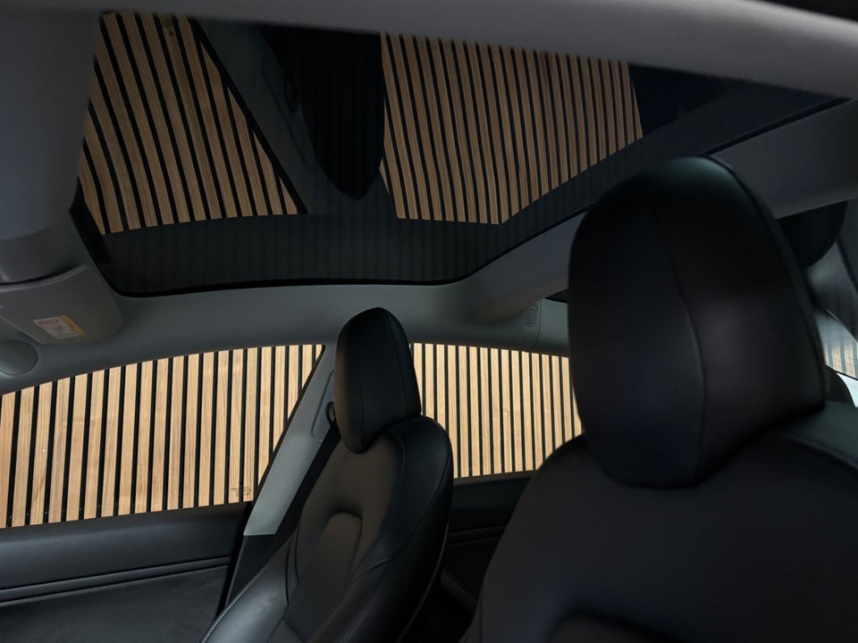 Tesla Model 3 Standard Range+ RWD 4d