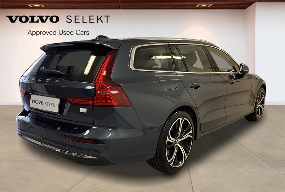 Volvo V60 2,0 T8 ReCharge Ultimate Bright aut. AWD 5d