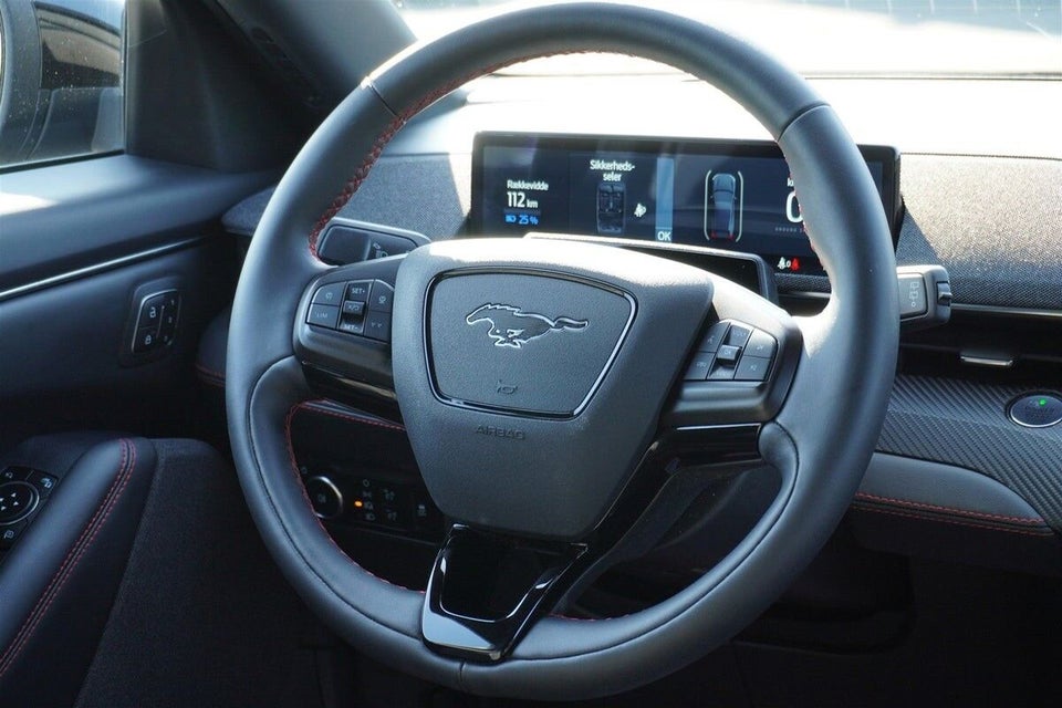 Ford Mustang Mach-E 98 Premium Extended Range 5d