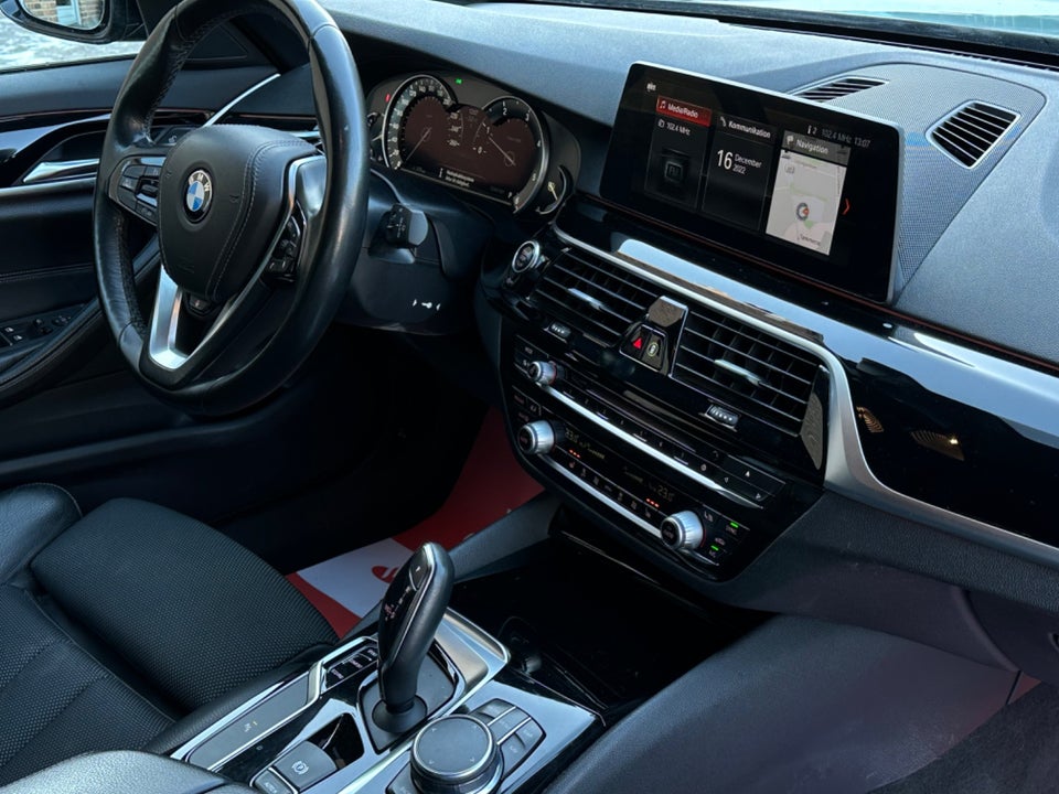 BMW 520d 2,0 Touring Sport Line xDrive aut. 5d