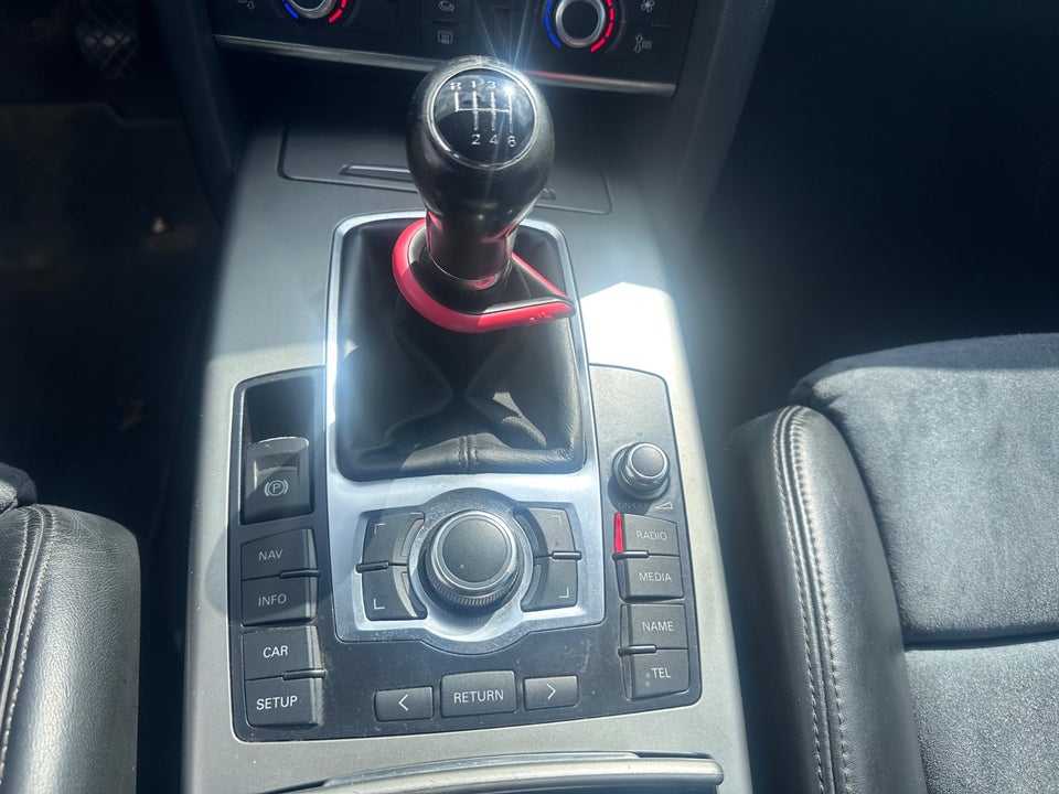 Audi A6 2,4 V6 4d