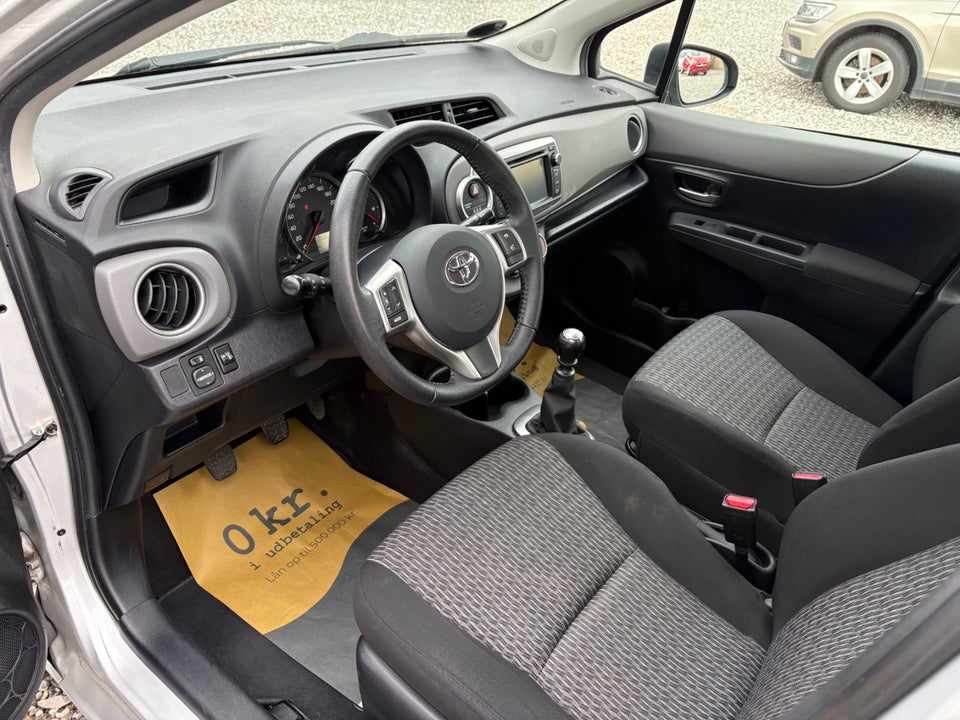 Toyota Yaris 1,3 VVT-i T2 Touch 5d