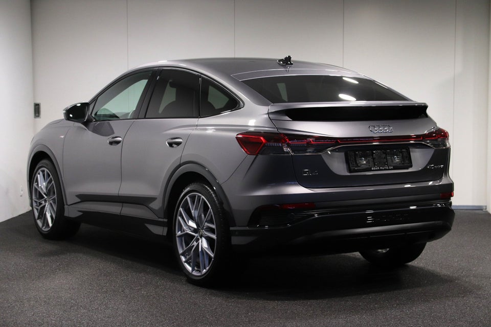 Audi Q4 e-tron 40 S-line Sportback 5d