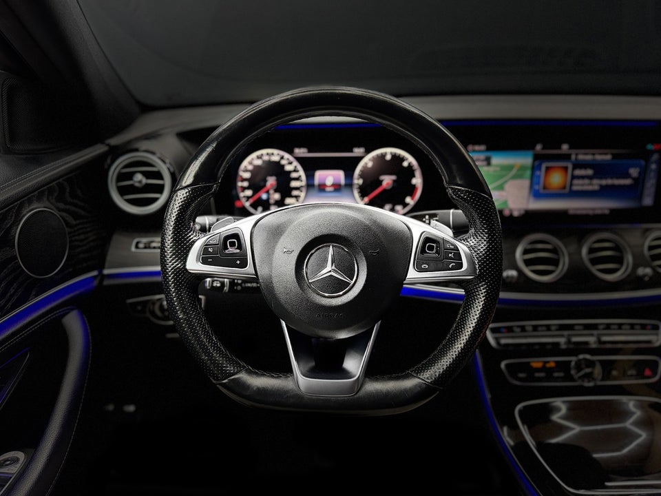 Mercedes E220 d 2,0 AMG Line stc. aut. 5d