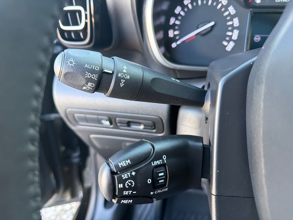 Citroën C3 Aircross 1,2 PureTech 130 Shine Sport EAT6 5d