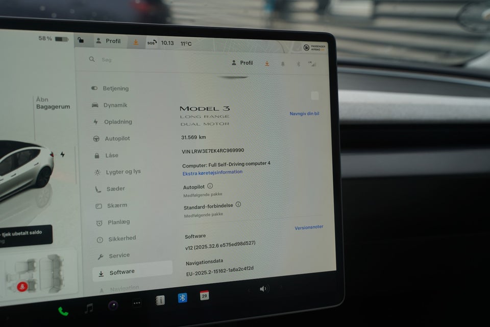 Tesla Model 3 Long Range AWD 4d