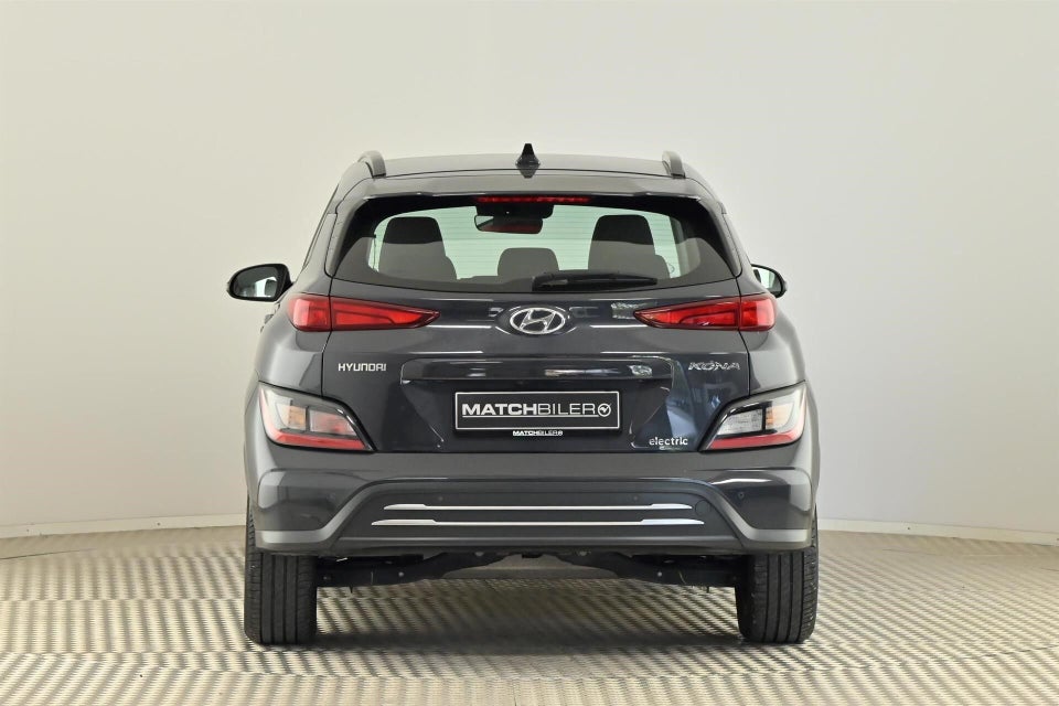 Hyundai Kona 64 EV Essential 5d