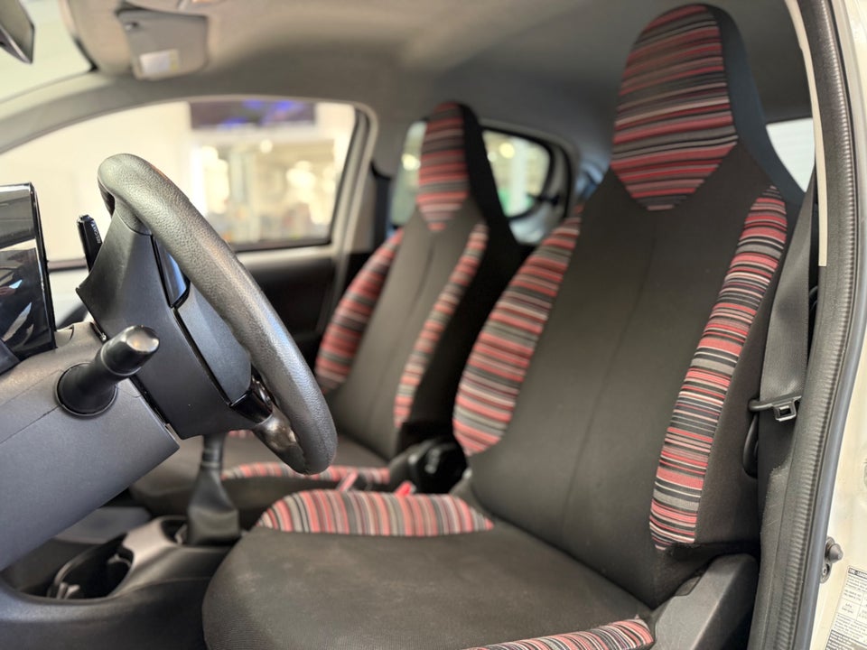 Citroën C1 1,2 PureTech Feel 5d