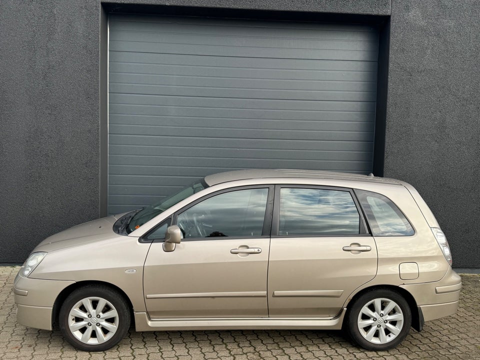 Suzuki Liana 1,6 GL 5d