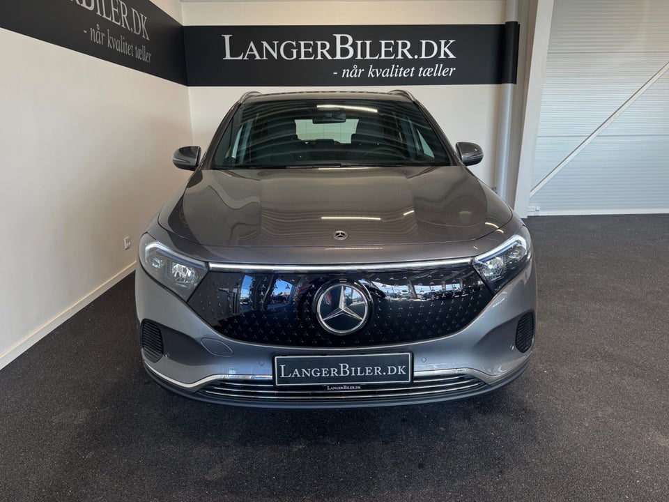 Mercedes EQA300 Progressive 4Matic 5d