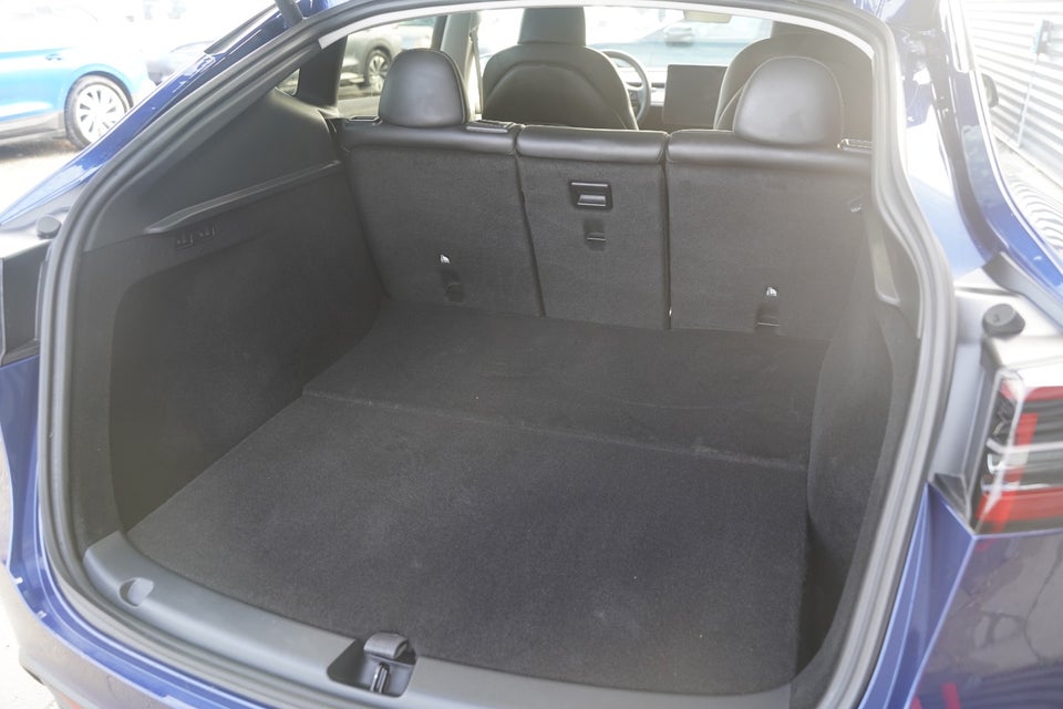 Tesla Model Y Performance AWD 5d