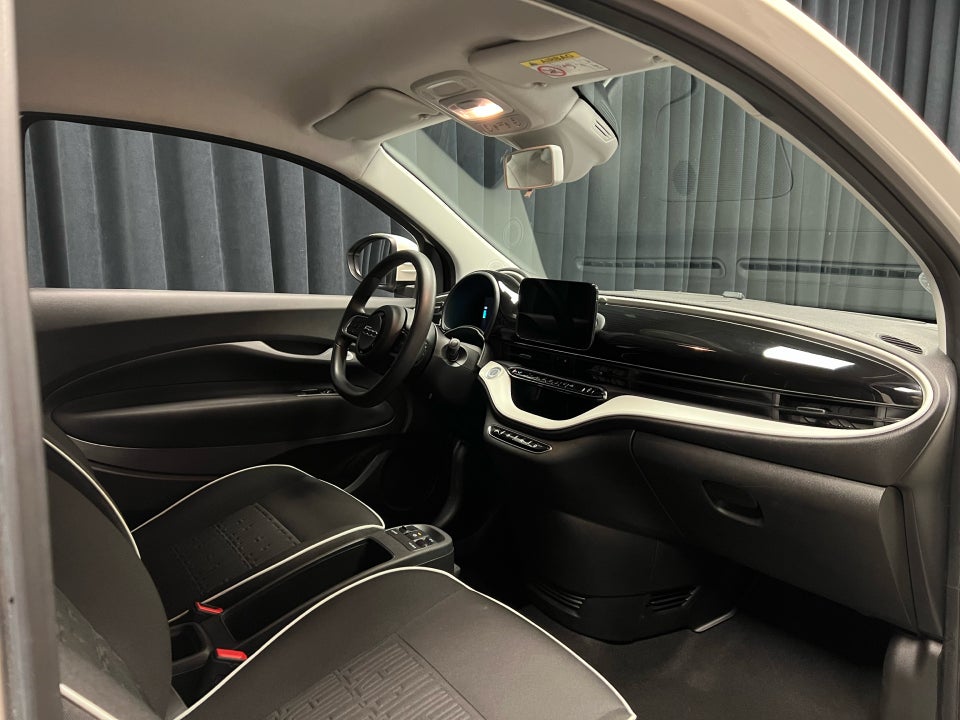 Fiat 500e 24 Icon 3d