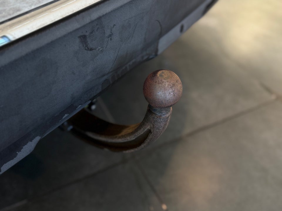 Peugeot 5008 1,6 BlueHDi 120 Allure EAT6 7prs 5d