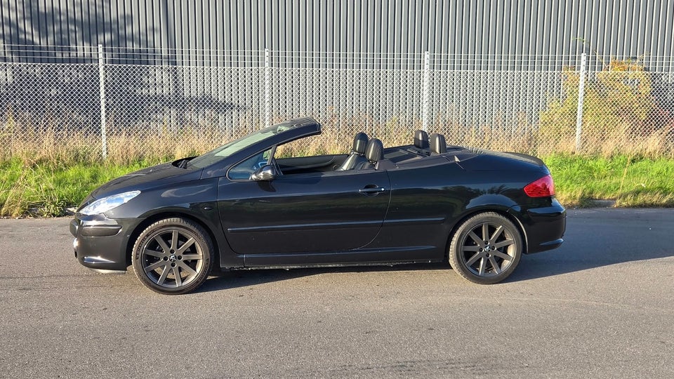 Peugeot 307 2,0 16V CC aut. 2d