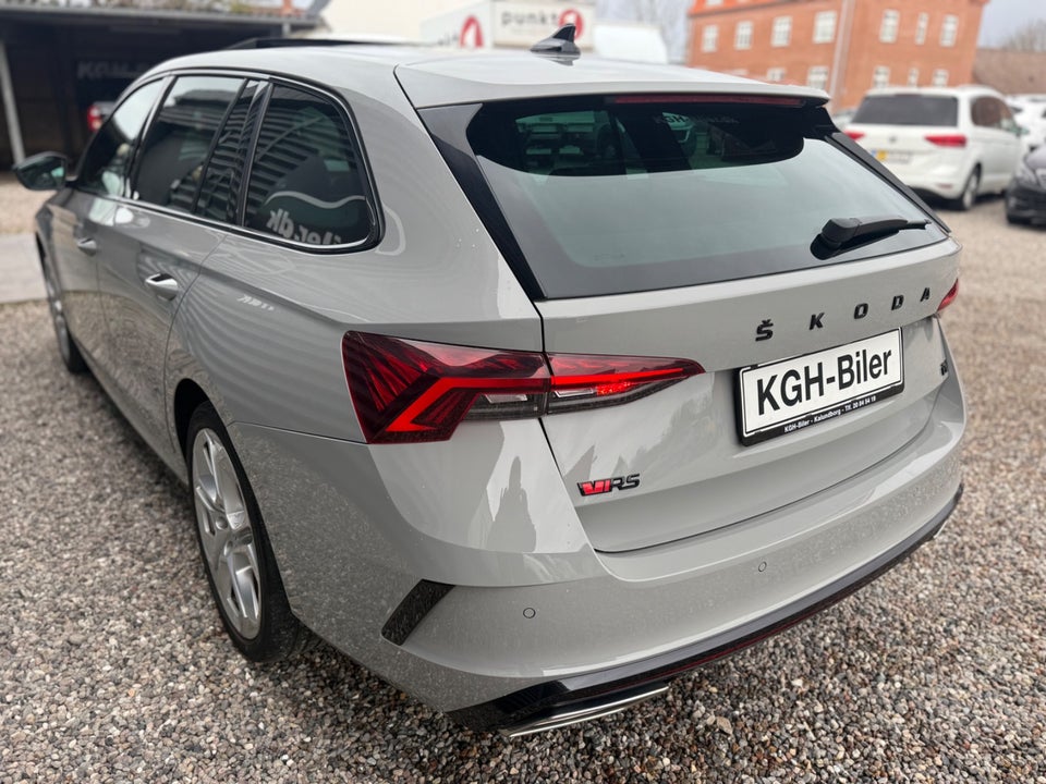 Skoda Octavia 1,4 TSi iV RS Combi DSG 5d