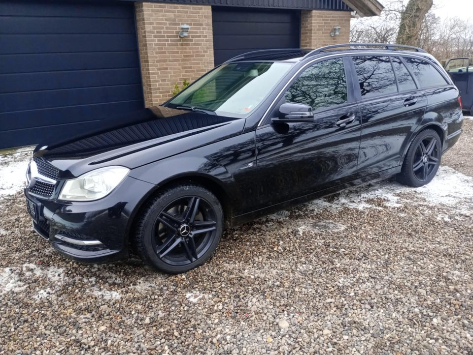 Mercedes C220 2,2 CDi AMG Line stc. aut. 5d