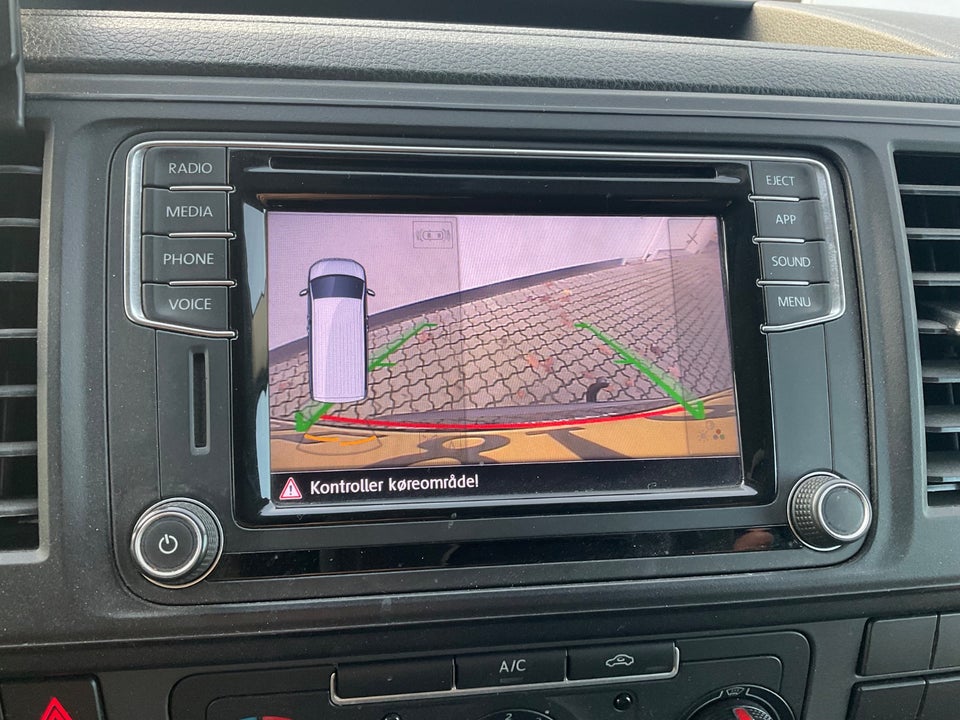 VW Transporter 2,0 TDi 150 Autotransporter DSG 2d