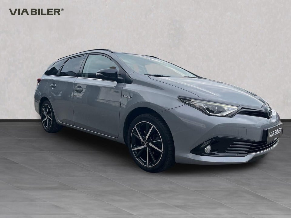 Toyota Auris 1,8 Hybrid H2 Style Touring Sports CVT 5d