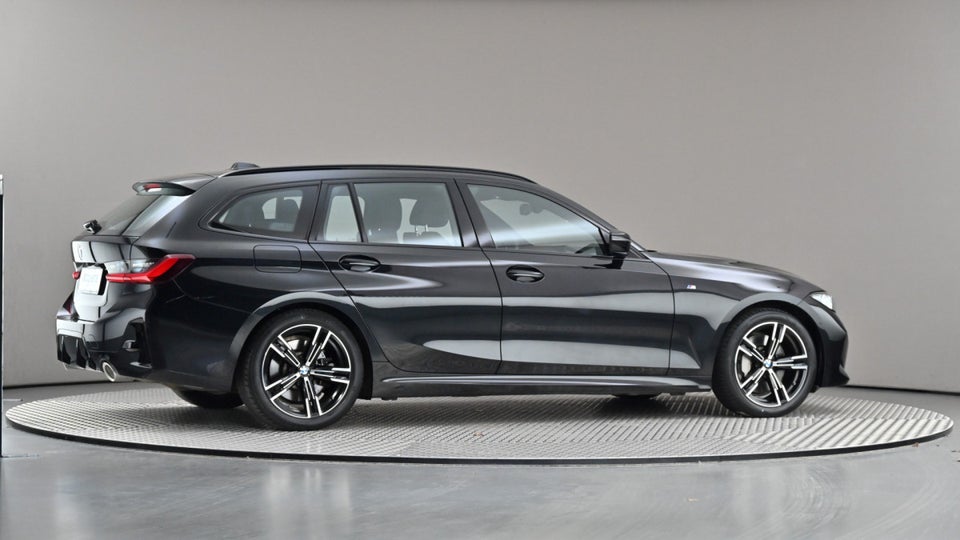BMW 330i 2,0 Touring M-Sport aut. 5d