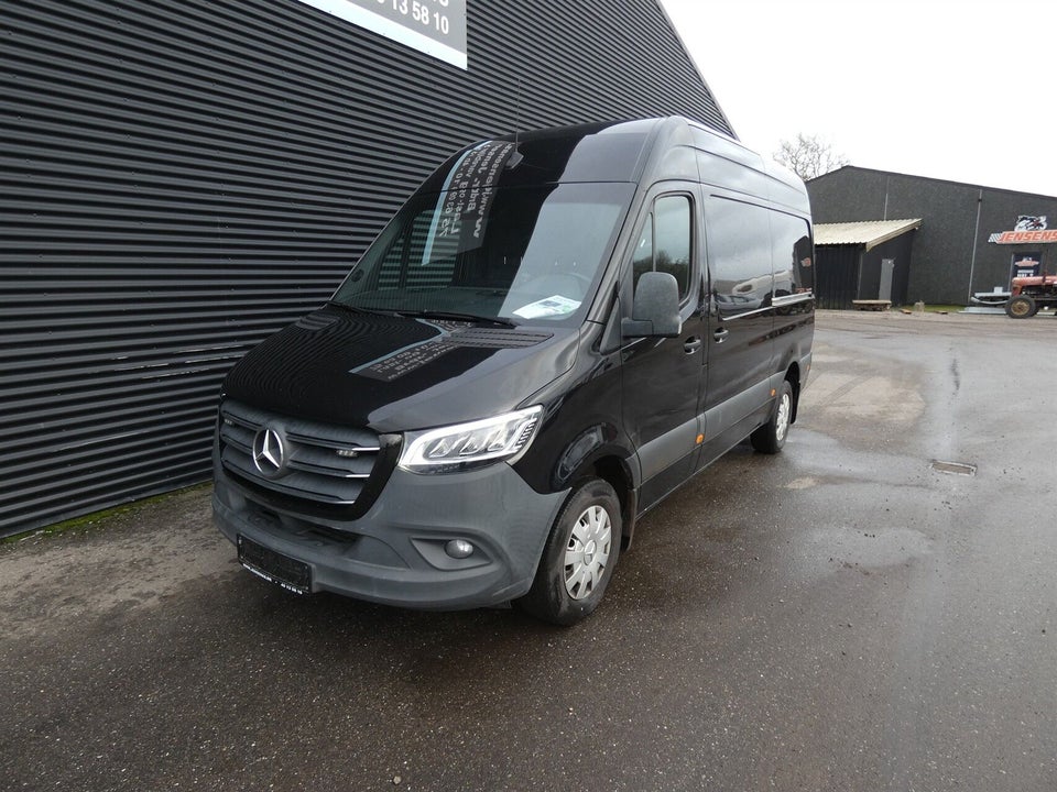 Mercedes Sprinter 319 3,0 CDi A2 Kassevogn aut. RWD