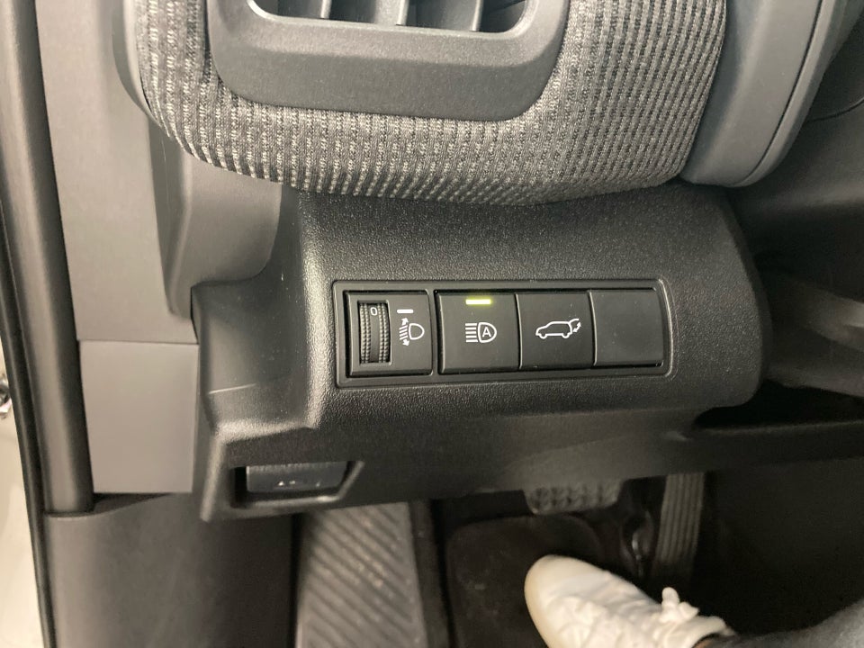 Toyota bZ4X Active 5d