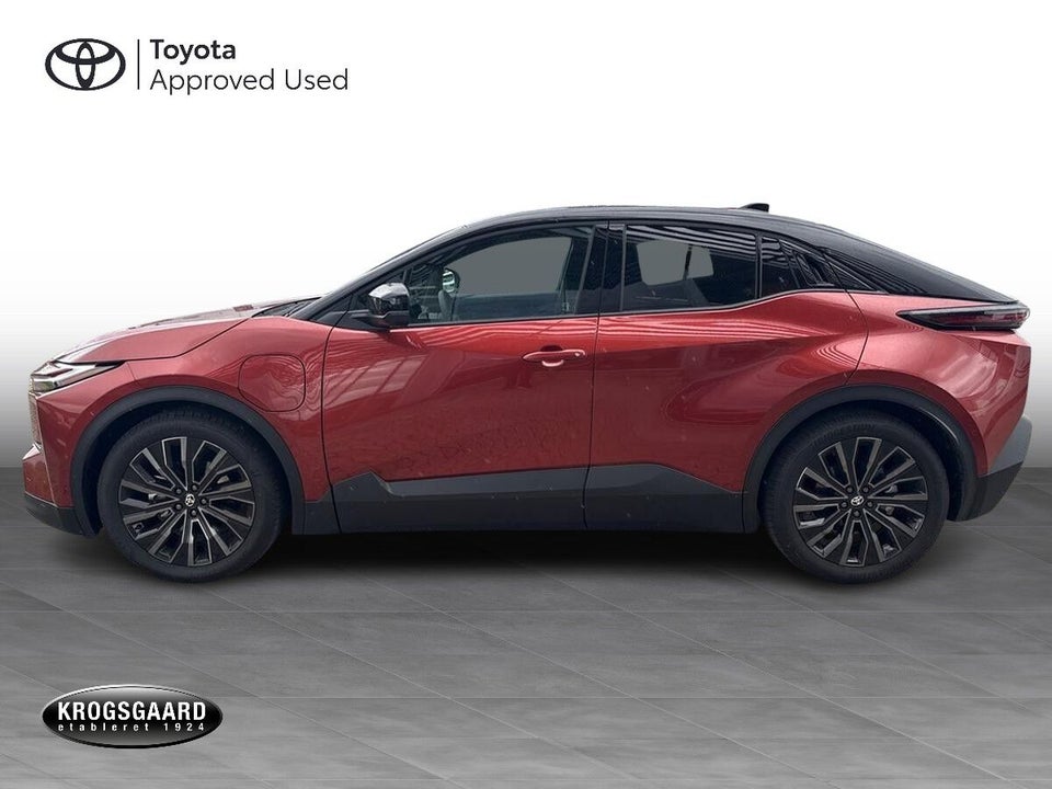 Toyota C-HR+ 77 Executive AWD 5d