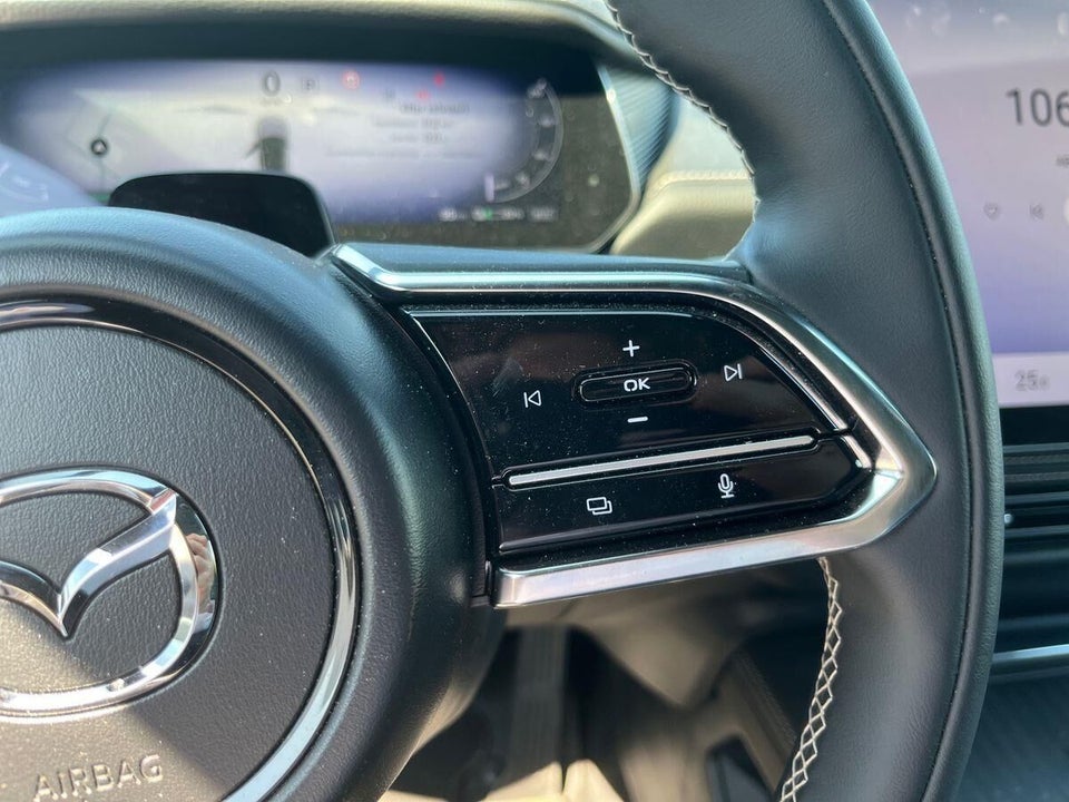 Mazda 6e Takumi 5d