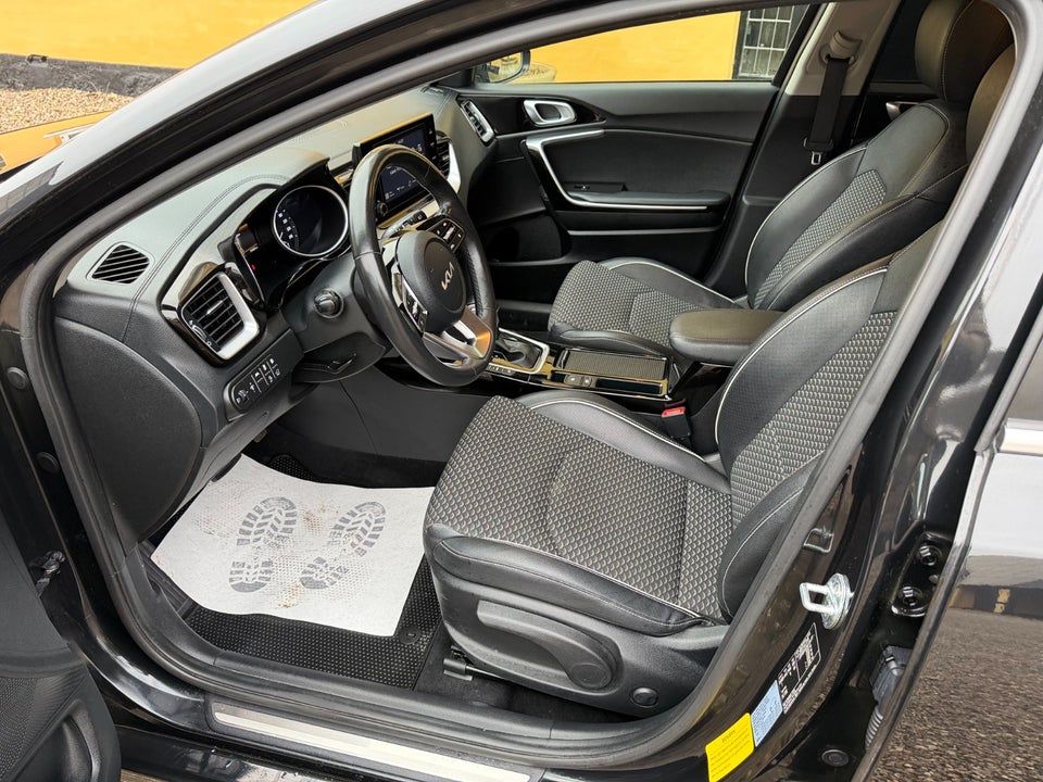 Kia Ceed 1,6 PHEV Upgrade SW DCT 5d