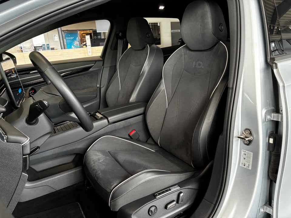 VW ID.7 86 Pro S Tourer 5d