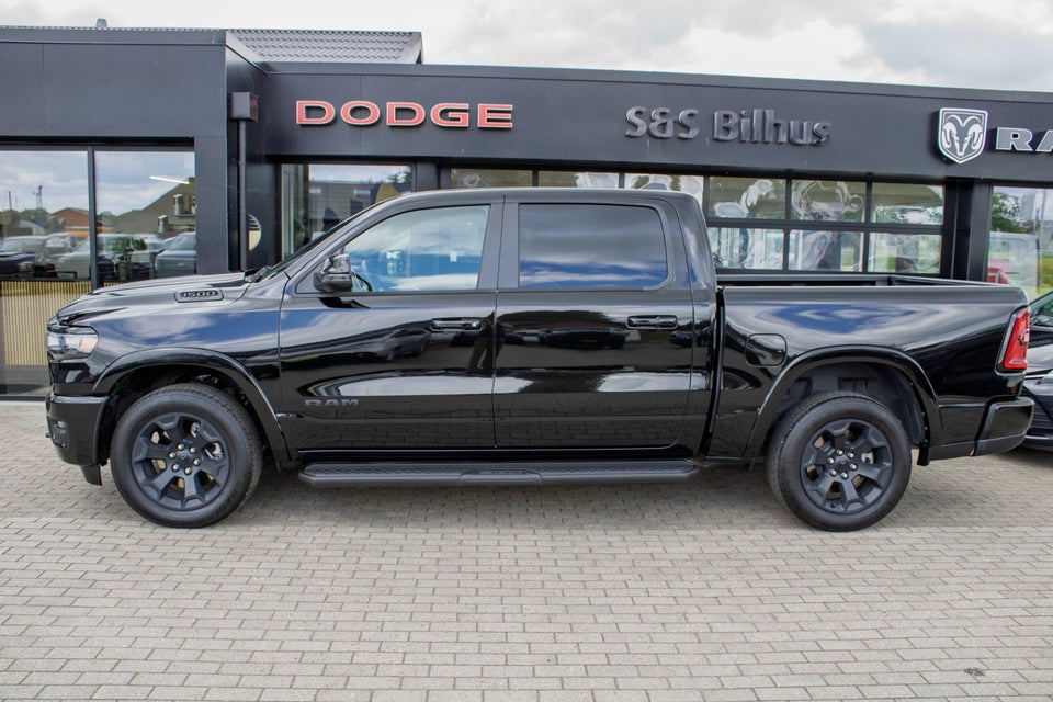 Dodge RAM 1500 3,0 Big Horn Night aut. 4d