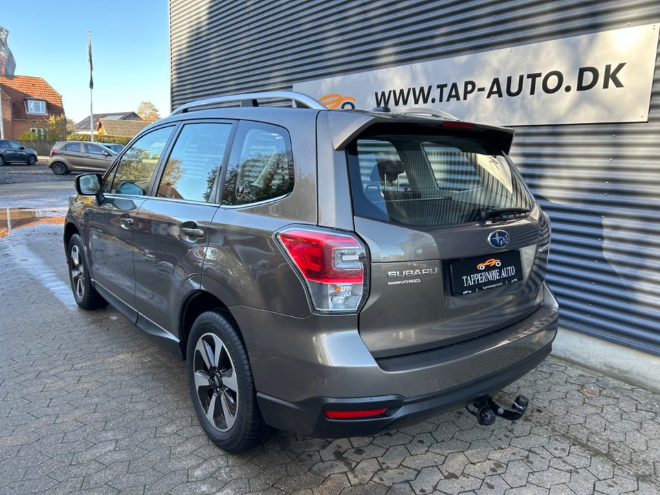 Subaru Forester 2,0 XE CVT AWD 5d