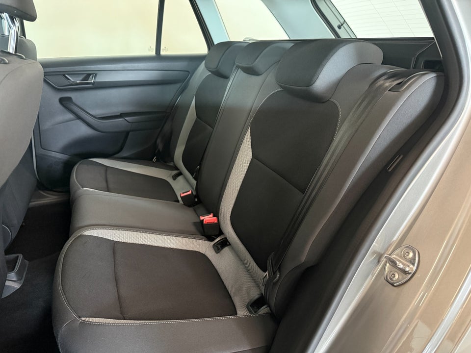 Skoda Fabia 1,0 TSi 110 Ambition Combi DSG 5d