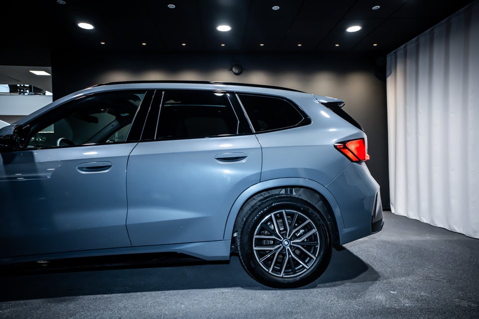 BMW iX1 eDrive20 M-Sport 5d