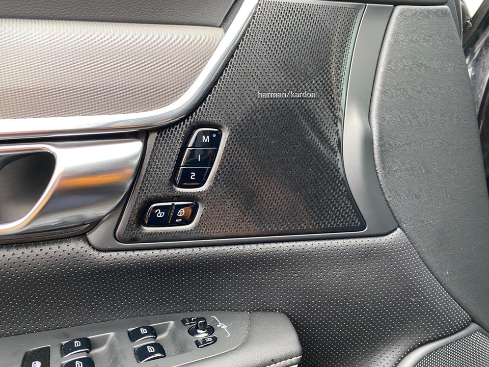 Volvo V90 2,0 T8 ReCharge R-Design aut. AWD 5d